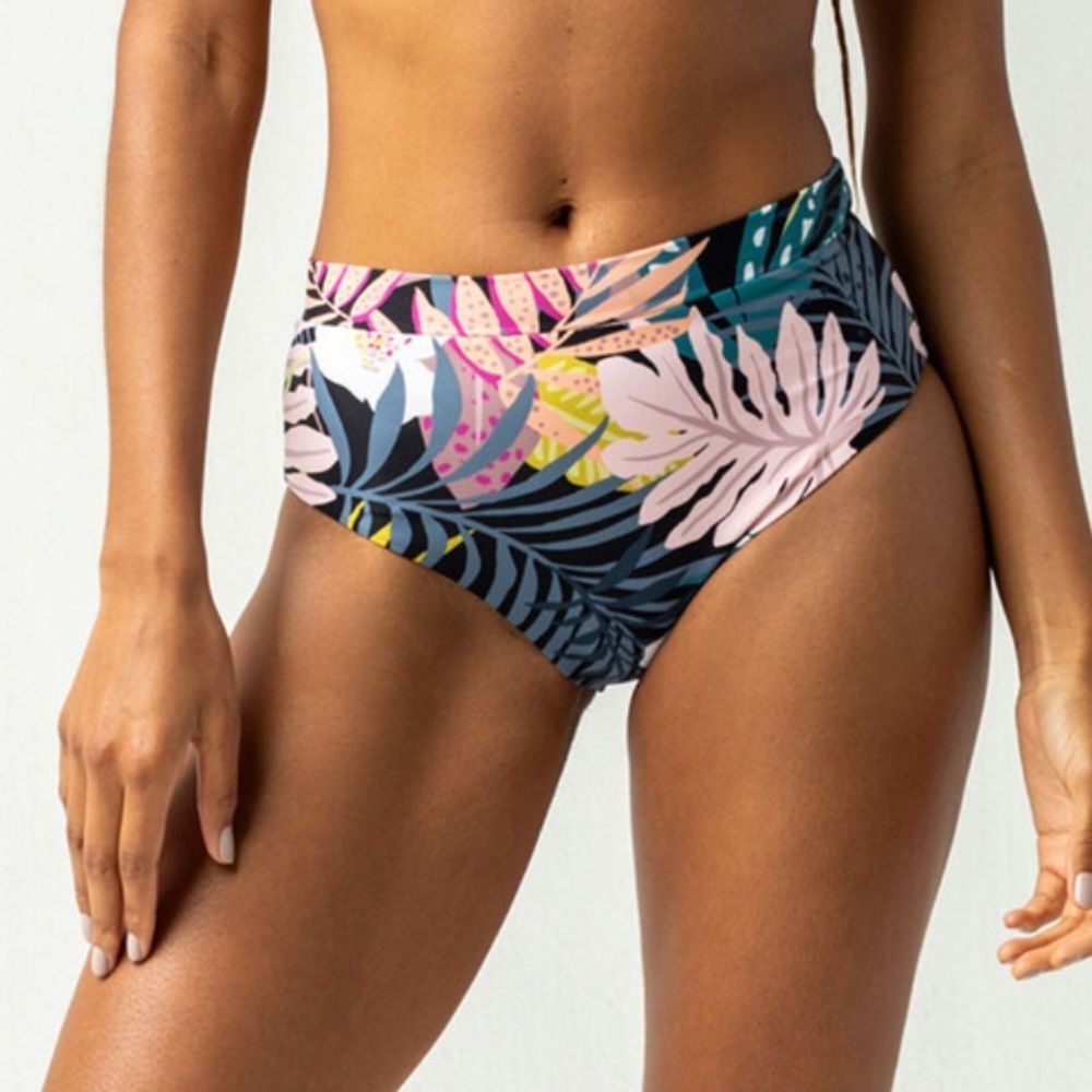 RAISINS Tropic High Waist Bikini Bottoms Medium